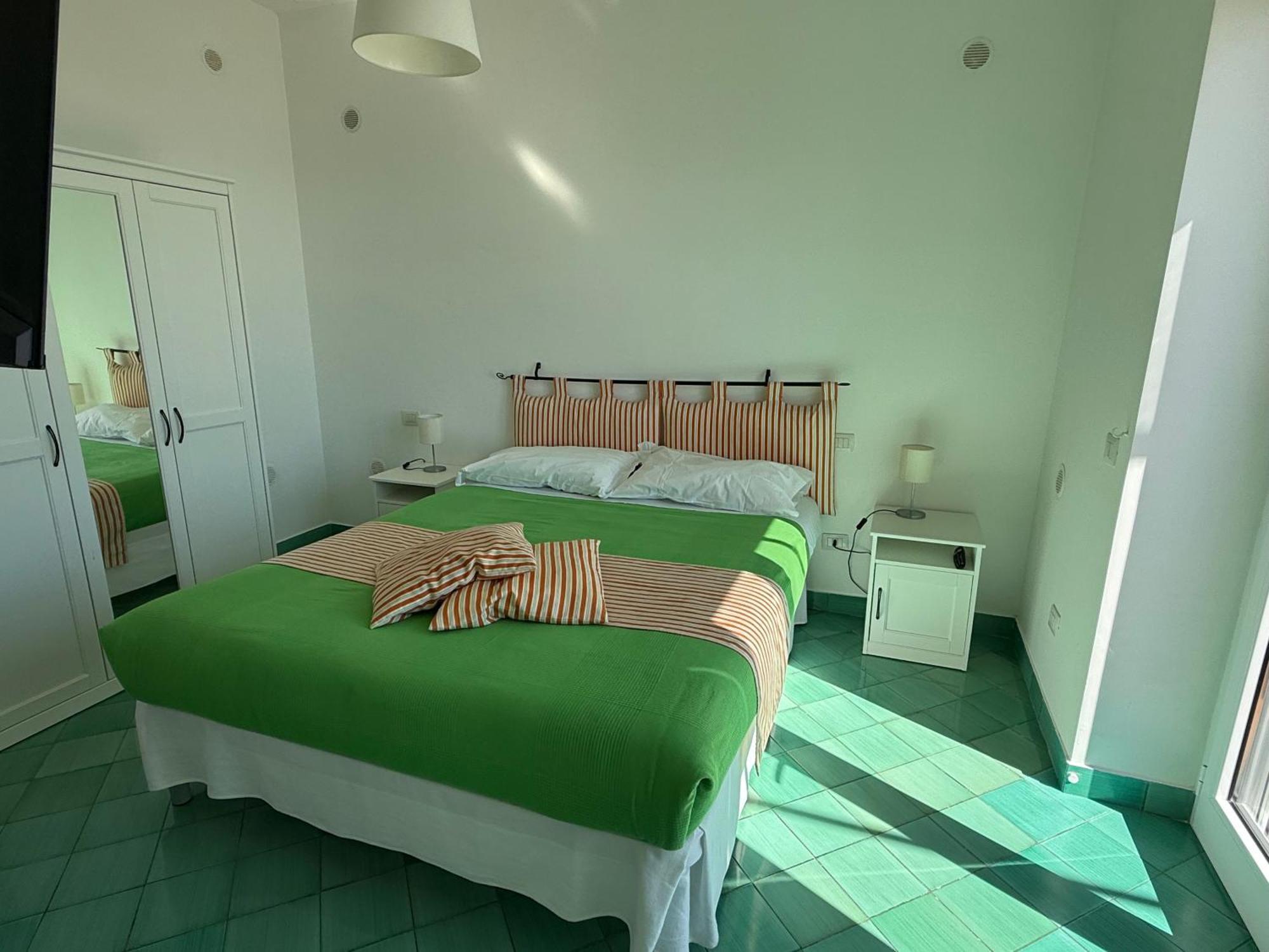 Casa Gabriella - Amalfi Coast - Free Parking - Full Sea View Villa Vietri Екстериор снимка