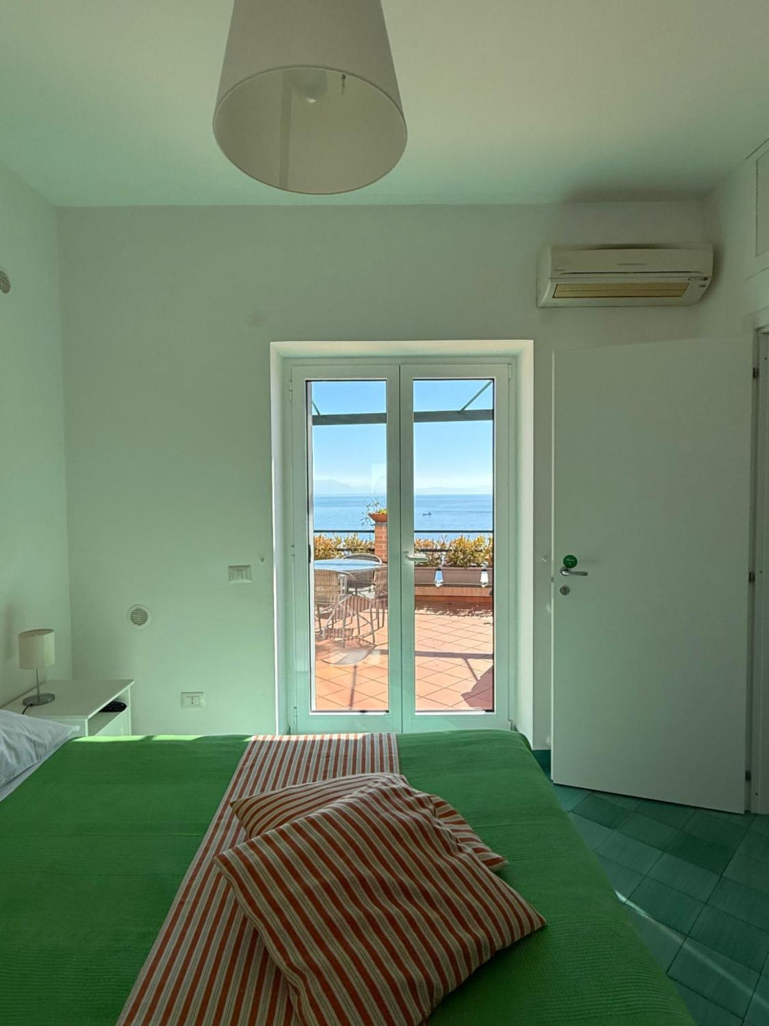 Casa Gabriella - Amalfi Coast - Free Parking - Full Sea View Villa Vietri Екстериор снимка